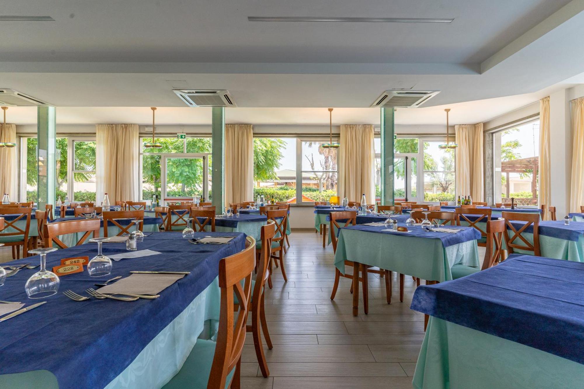 Hotel Concord Лидо-ди-Савио Экстерьер фото